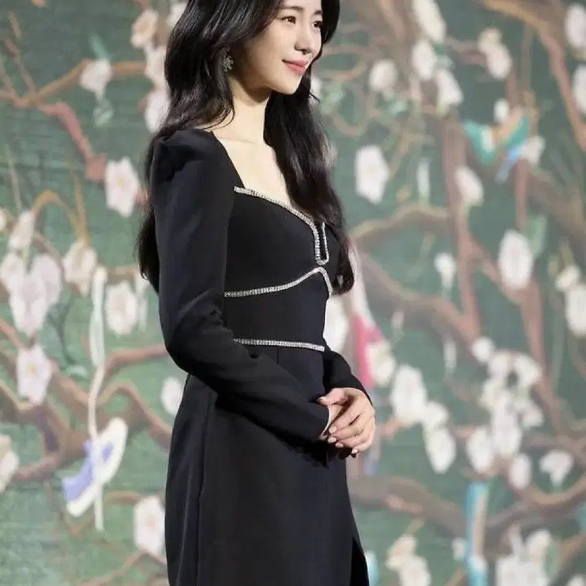 [BUNJANG] Self-Portrait Black Crystal Mini Dress UK8/US4 / 셀프포트레이트 임지연님 착용 원피스(택ㅇ새제품)마쥬 산드로 한섬 더티스