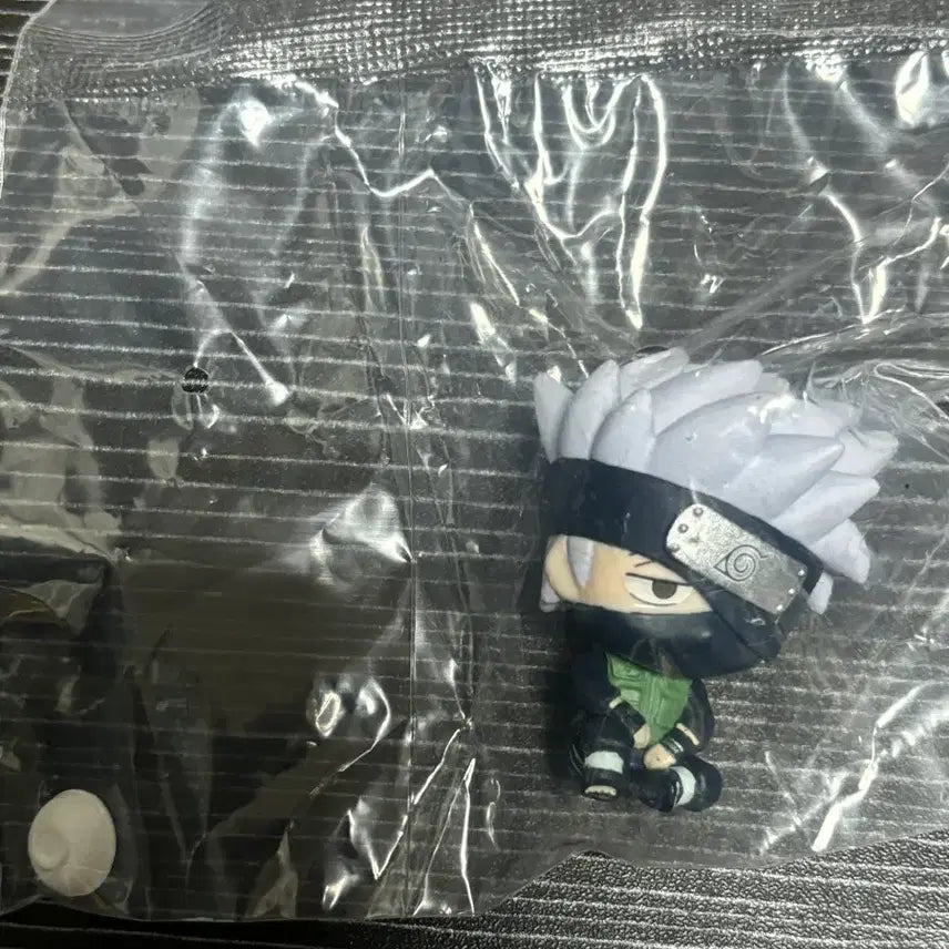 [BUNJANG] Naruto Ichiraku Ramen Kakashi Hatake Figure (1st Edition) / 나루토 일락라멘 마치보케 1탄 하타케 카카시 미개봉
