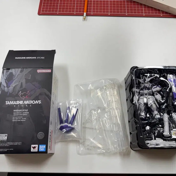 [BUNJANG] Bandai Spirits Mobile Suit Gundam NX EDGE Style MS UNIT Hi-v Gundam Special Color Edition / [반다이스피릿][기동전사 건담] NX EDGE 넥스엣지 스타일 MS UN