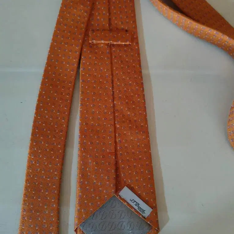 [BUNJANG] S.T. Dupont Geometric Pattern Silk Necktie Orange / 듀퐁 오렌지 미니 기하학 패턴 실크 넥타이