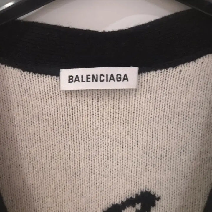 [BUNJANG] Balenciaga Multi-Logo Cardigan XS / [새상품급] 발렌시아가 멀티로고 가디건 Xs Size