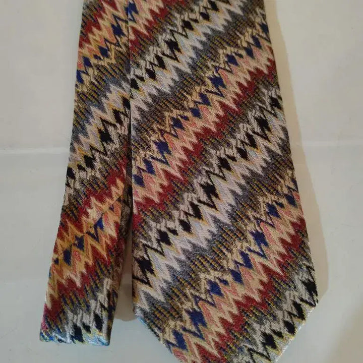 [BUNJANG] Missoni Multicolor Geometric Zigzag Silk Necktie / 미쏘니 멀티컬러 지그재그 기하학 패턴 실크 넥타이