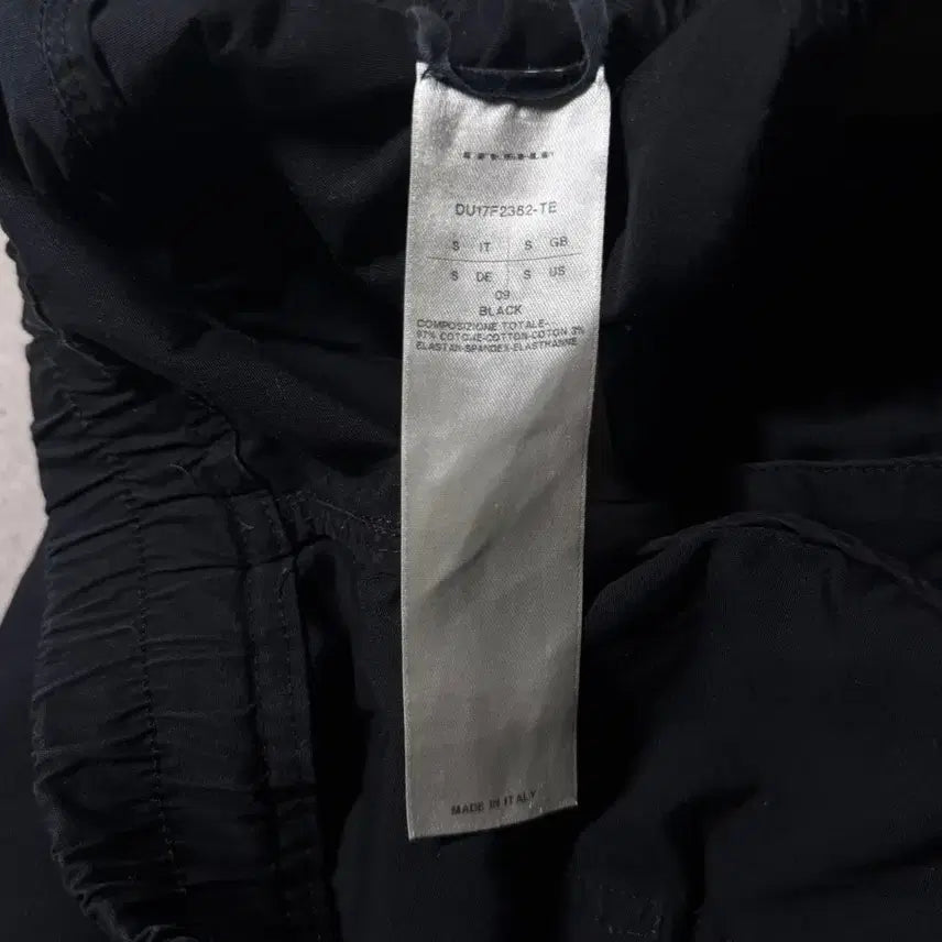 [BUNJANG] Rick Owens Metal Button Memphis Shorts / 릭오웬스 메탈 버튼 멤피스 쇼츠 팟