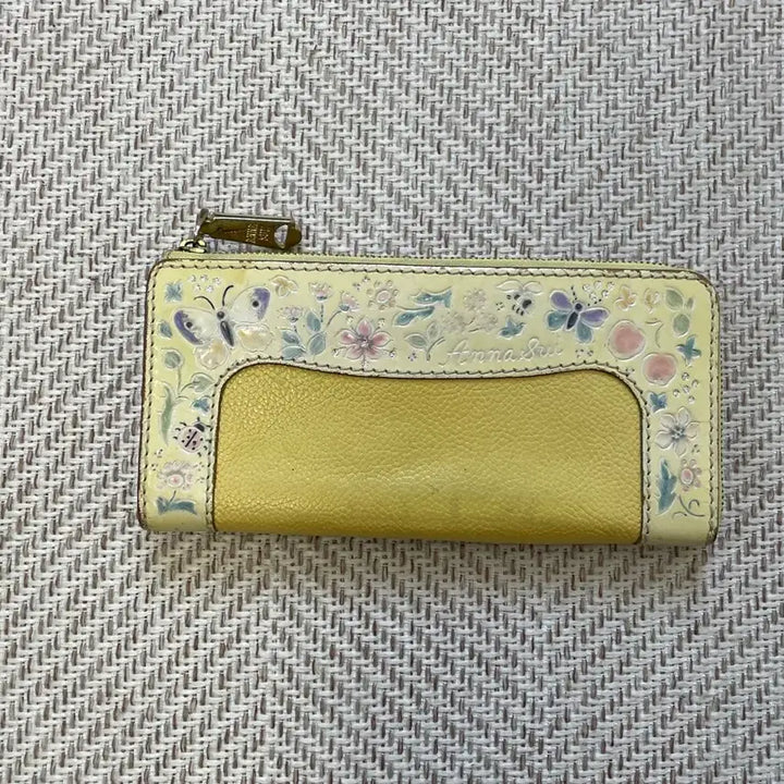 [BUNJANG] Anna Sui Floral Embossed Long Wallet / Anna sui 안나수이 플로럴 엠보 장지갑