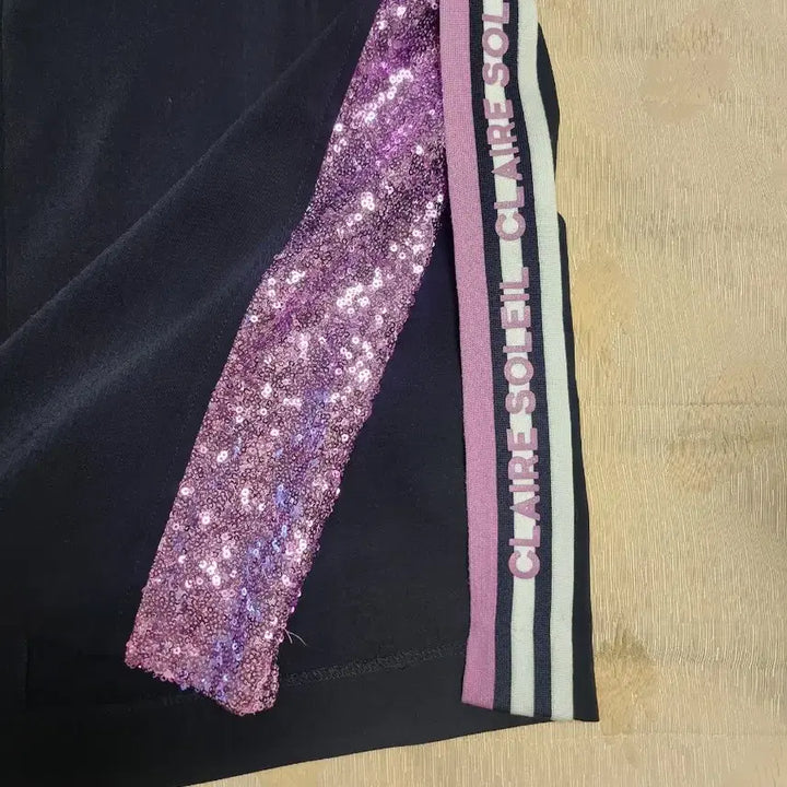 [BUNJANG] Ozcecon Sequin Three-Line Detail Skirt / 오즈세컨 스커트