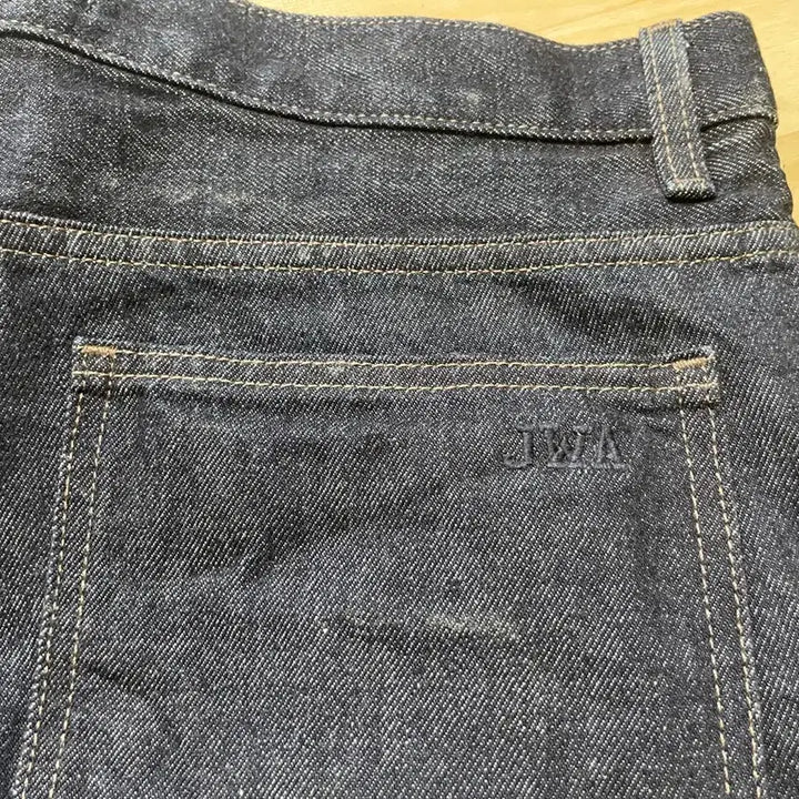 [BUNJANG] Uniqlo JW Anderson Selvedge Denim Pants / 유니클로 JW앤더슨 셀비지 데님 팬츠 35