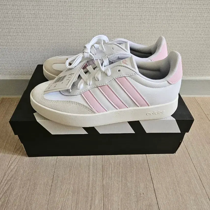 [BUNJANG] Adidas Tennis Shoes White/Pink Size 245 / 아디다스 테니스화 245