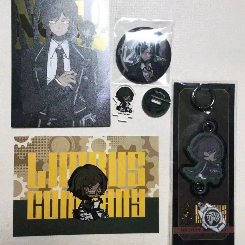 [BUNJANG] Limbus Company Otis Merchandise Bundle / 림버스 오티스 굿즈 엽서 뱃지 아크릴 일괄