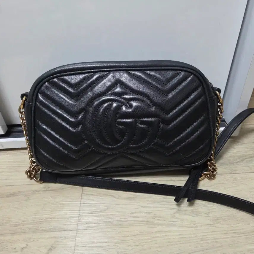 [BUNJANG] Gucci Marmont Matelassé Crossbody Bag / 구찌 마몬트 마틀라세 가방