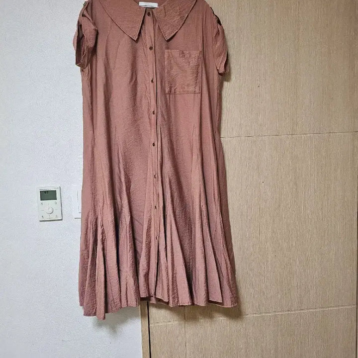 [BUNJANG] Visist in New York Round Collar Rolled Sleeve Long Dress / 비지트인뉴욕 둥근카라넥 소매 롤업 롱원피스~77