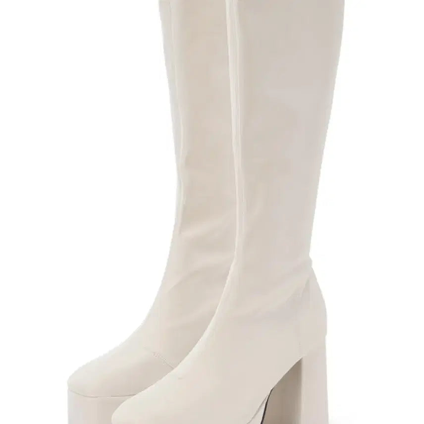 [BUNJANG] GRL White Boots 23.5 cm / grl 그레일 흰 부츠 일브 스나계 23.5