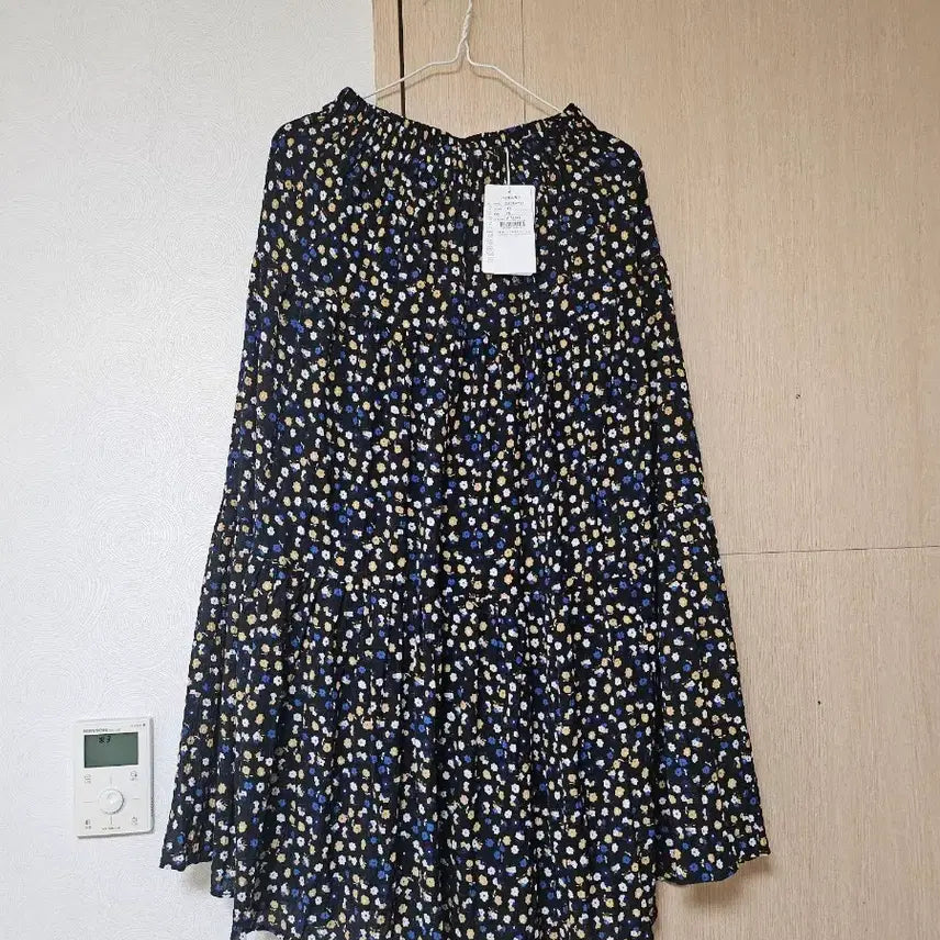 [BUNJANG] Soos Flower Pattern Long Skirt / Soos 플라워 패턴 롱 스커트