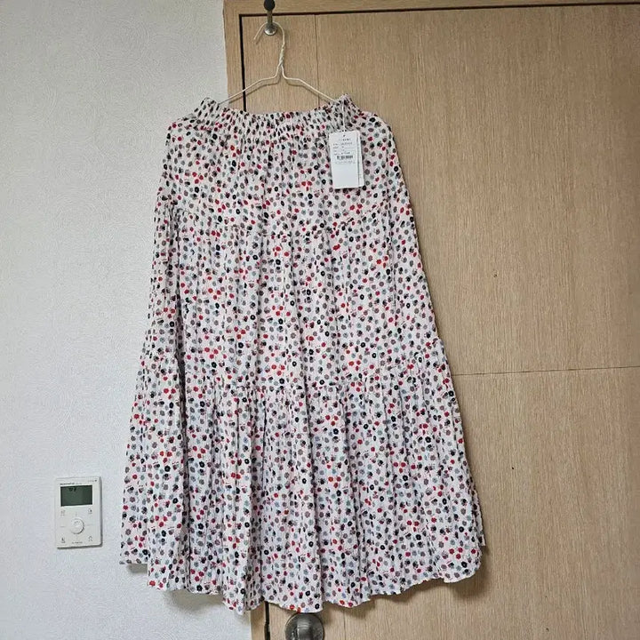 [BUNJANG] Soos Pattern Pleated Long Skirt / Soos 패턴 플리츠 롱 스커트