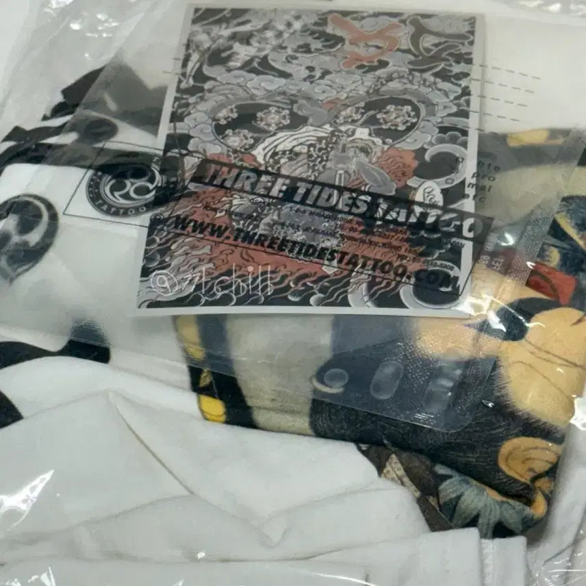 [BUNJANG] Kyoka Osaka T-Shirt XL / 쿄카 오사카 반팔티