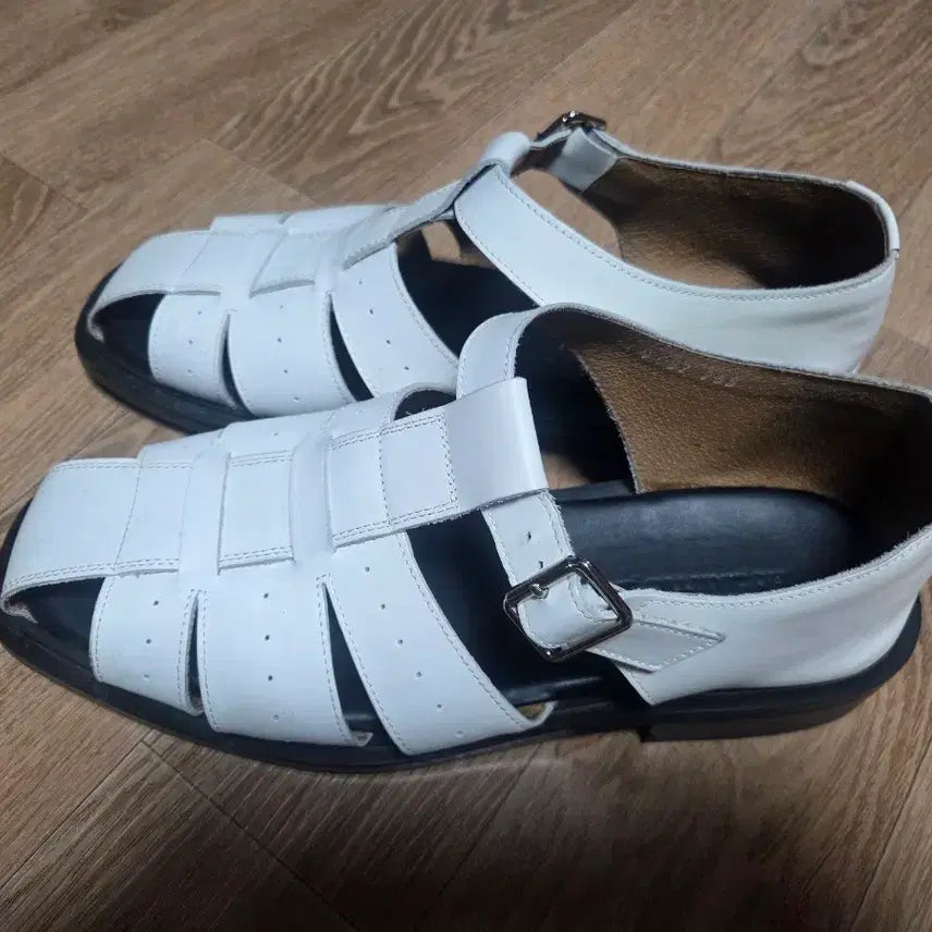[BUNJANG] Romantic Move Grace Fisherman Sandals White 265 / 로맨틱무브 그레이스 피셔맨 샌들 R21M052 (화이트/265)