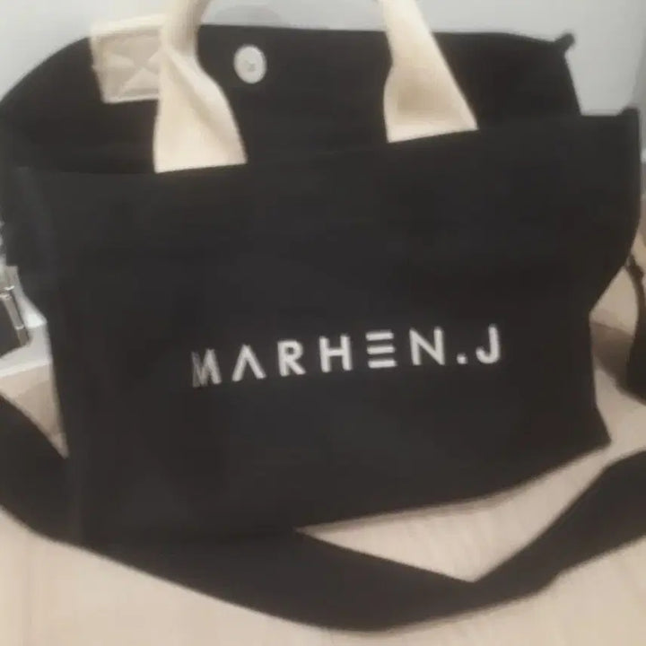 [BUNJANG] Marhen.J Black Canvas Tote Bag &amp; Starbucks Pouches Bundle / 마르헨제이 블랙 캔버스 토트백 외~