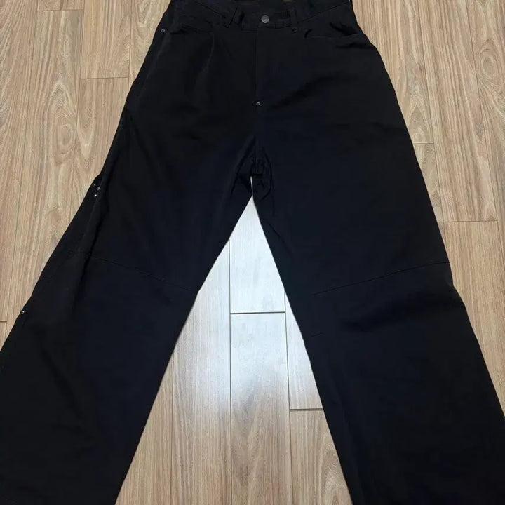 [BUNJANG] Politeu 1011 Rivet Gosima 2 Size Deep Charcoal Pants / 폴리테루1011 리벳 고시마 딥차콜 2사이즈