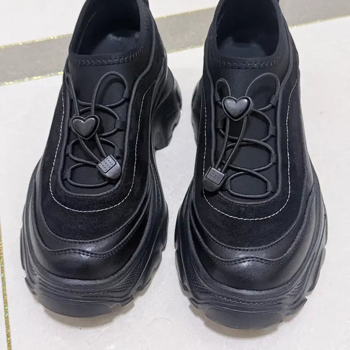 [BUNJANG] Elizabeth Stuart Signature Platform Sneakers / 엘리자베스 스튜어트 하트 시그니처 플랫폼 스니커즈 키높이 신발
