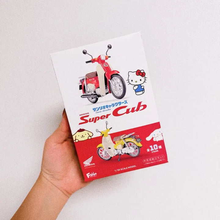 [BUNJANG] Sanrio x Honda Super Cub Collaboration Figure / 산리오 혼다 슈퍼커브 피규어