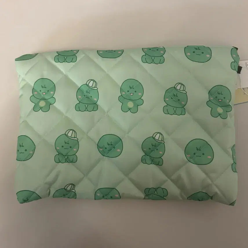 [BUNJANG] MONSTA X Monmoongchi X Chae Bugi Laptop Pouch SPao Collaboration / 몬스타엑스 몬뭉치엑스 채부기 노트북 파우치 스파오 콜라보