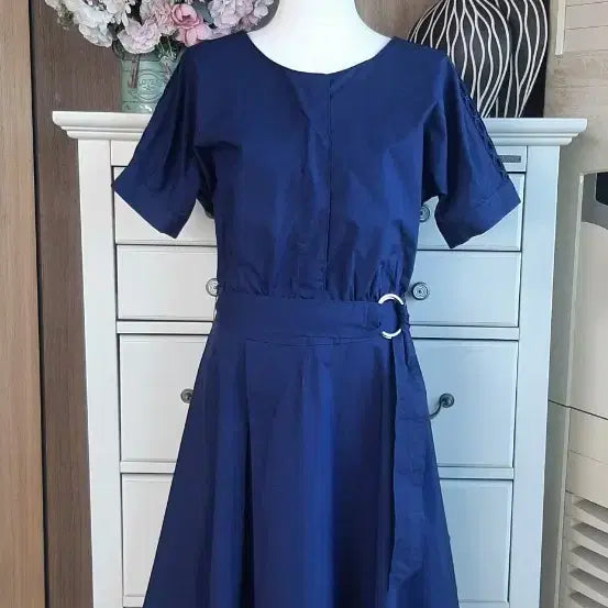 [BUNJANG] The Izzat Navy Midi Dress with Metal Belt / 더아이잗 원피스 이뻐요~