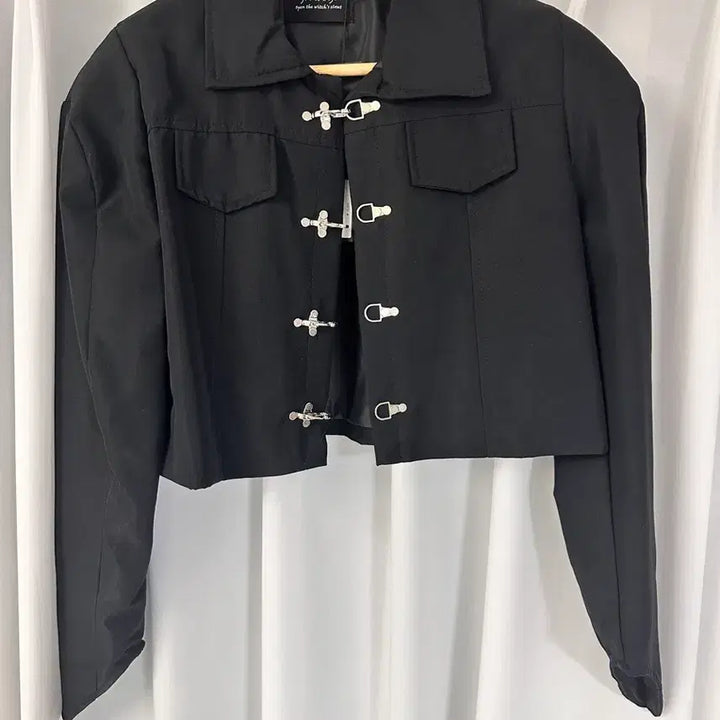 [BUNJANG] Yokimajo Metal Buckle Crop Jacket / 요키마조 크롭 자켓