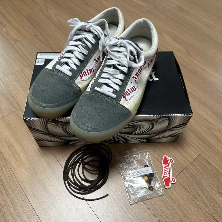 [BUNJANG] Vans Vault x Palm Angels Old Skool VLT LX Pewter Sneakers / 반스 볼트 올드스쿨 VLT LX 팜 엔젤스 퓨터 280 28