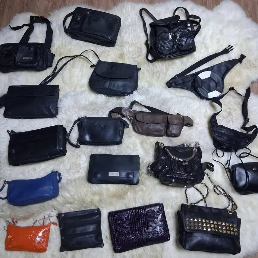 [BUNJANG] Leather Shoulder Bag / Crossbody Bag / Waist Bag / 가죽모음 (숄더백/크로스백/힙색  원하는 상품 사진보내주세요. 개당