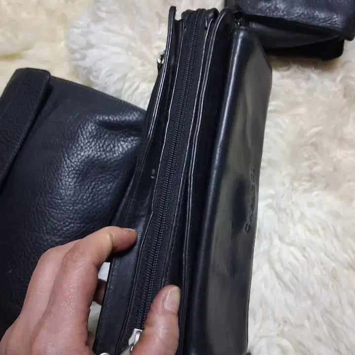 [BUNJANG] Leather Shoulder Bag / Crossbody Bag / Waist Bag / 가죽모음 (숄더백/크로스백/힙색  원하는 상품 사진보내주세요. 개당