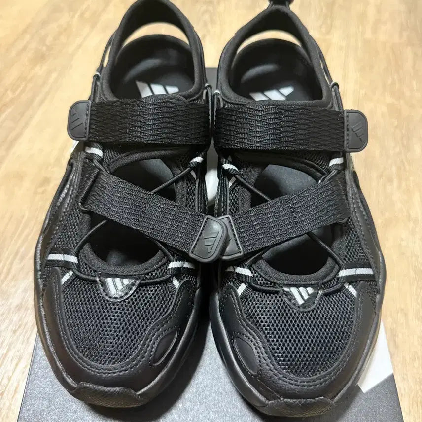 [BUNJANG] Adidas Ozweego Sandals Black 245 / 아디다스 오즈웨이브 샌들 블랙 245
