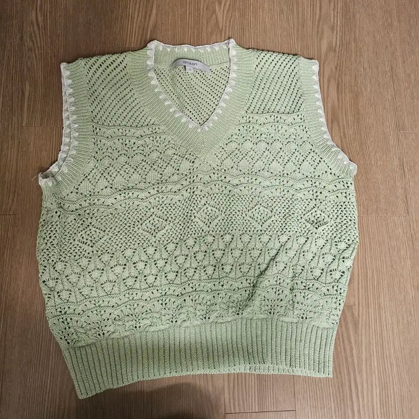 [BUNJANG] On &amp; On Summer Vest / 온앤온 여름 조끼