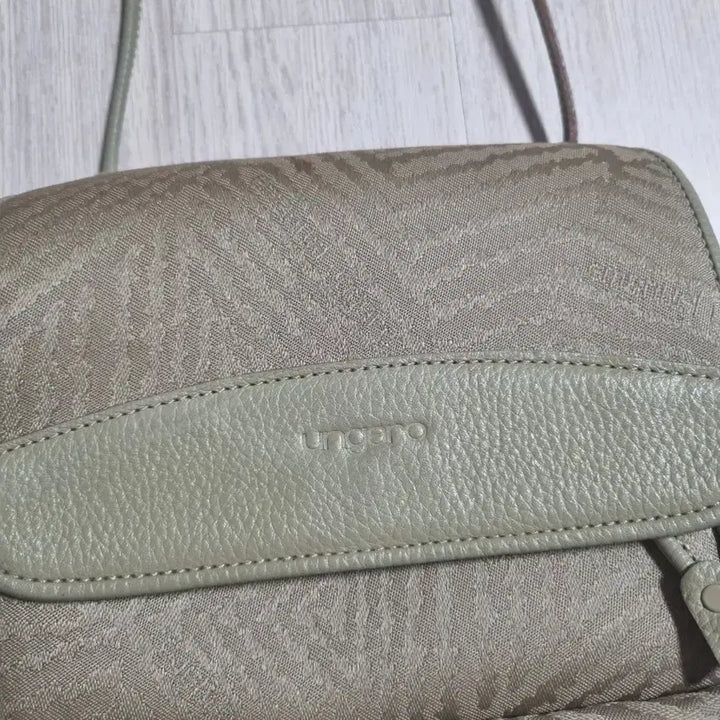 [BUNJANG] Ungaro Vintage Shoulder Bag / 웅가로 빈티지 숄더백