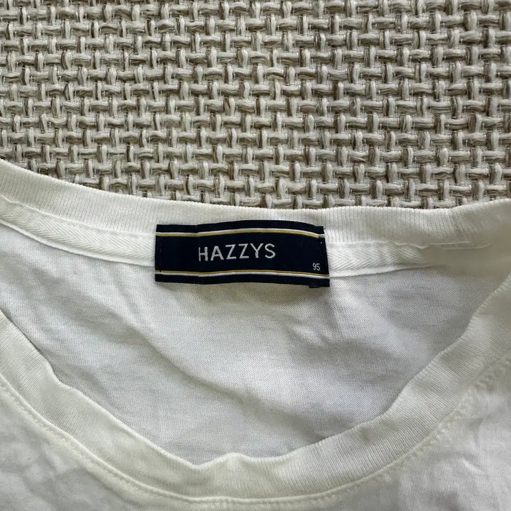 [BUNJANG] Hazzys Short-Sleeve T-Shirt / 95 헤지스 반팔 티 0507D