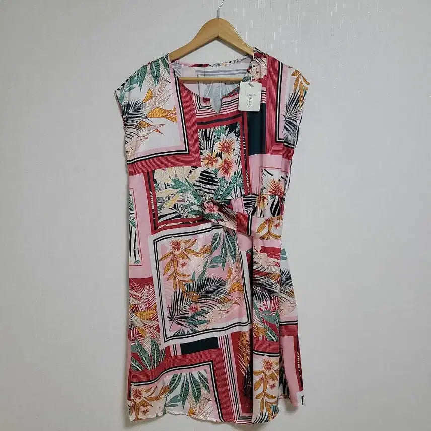 [BUNJANG] Seimark Floral Pattern Midi Dress (Pink, Short Sleeve) / SEIMARK플라워 패턴 원피스 새제품