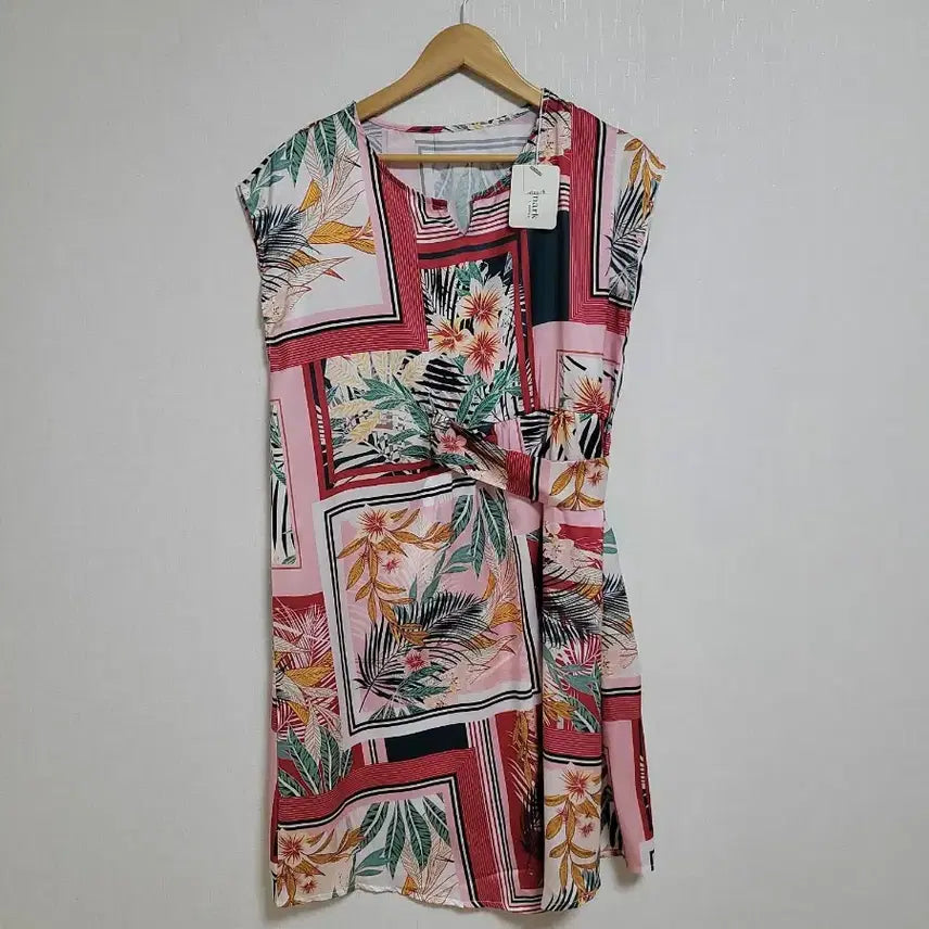 [BUNJANG] Seimark Floral Pattern Midi Dress (Pink, Short Sleeve) / SEIMARK플라워 패턴 원피스 새제품