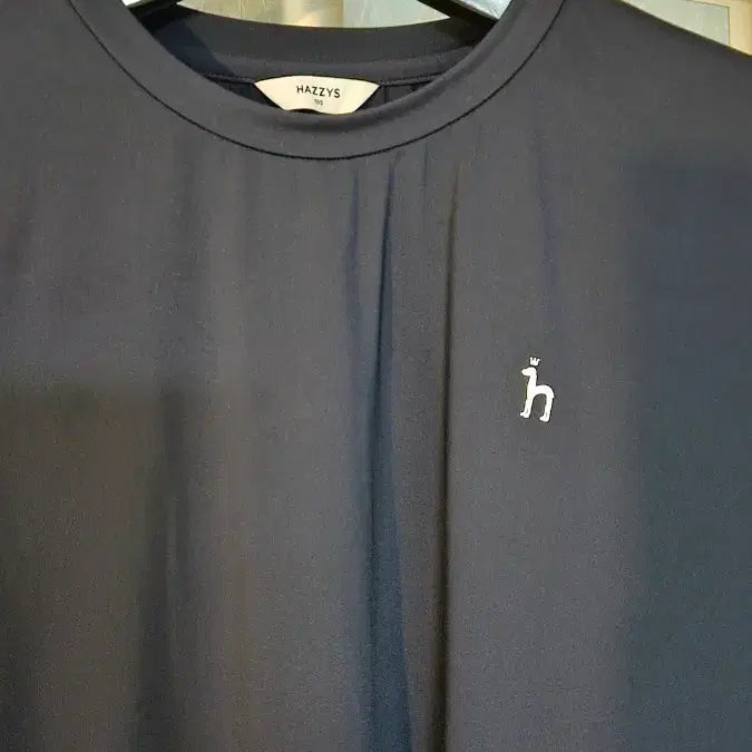 [BUNJANG] Hazzys Round Neck Short Sleeve T-Shirt Navy / 헤지스 라운드반팔티105~110도 가능