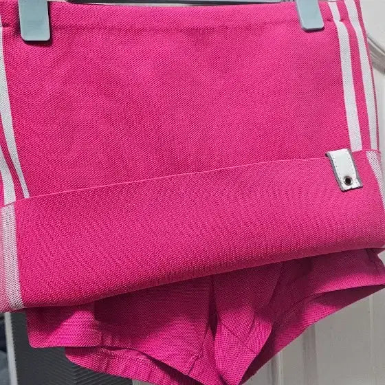 [BUNJANG] Adidas Hot Pink Three-Stripe Mini Skirt / 아디다스 핫핑크 삼선 스커트