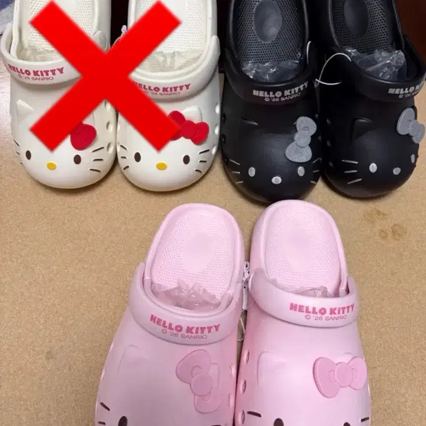 [BUNJANG] Crocs Hello Kitty Clogs (Black/Ivory/Pink) / 키티 크록스 블랙/아이보리/핑크