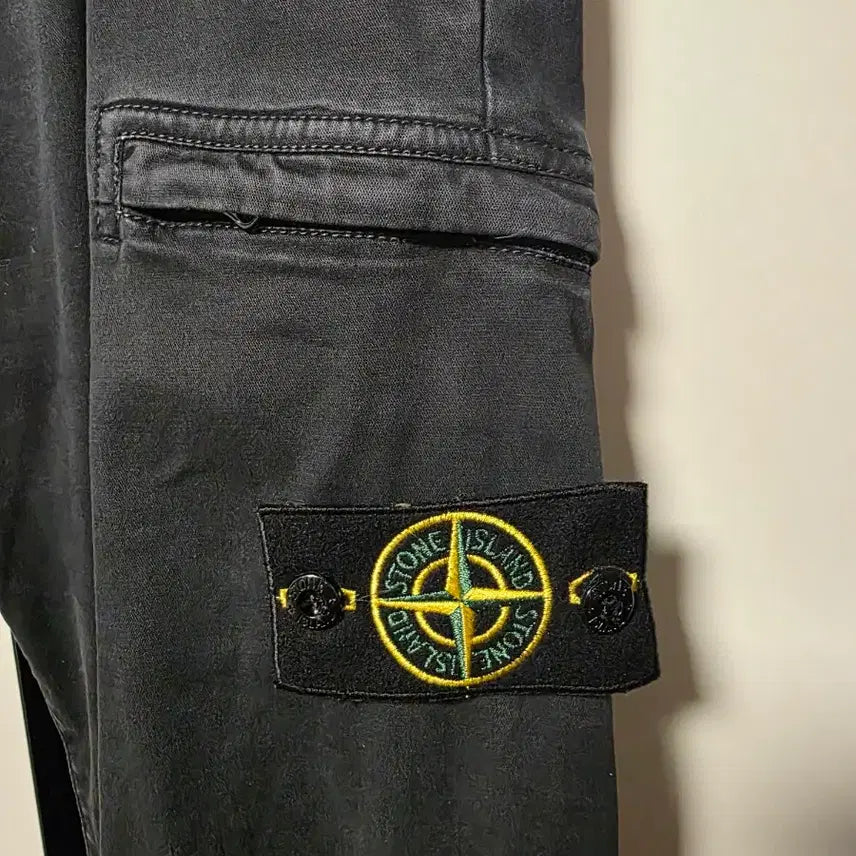 [BUNJANG] Stone Island Genuine Semi Cargo Pants / 스톤아일랜드 정품 세미카고팬츠