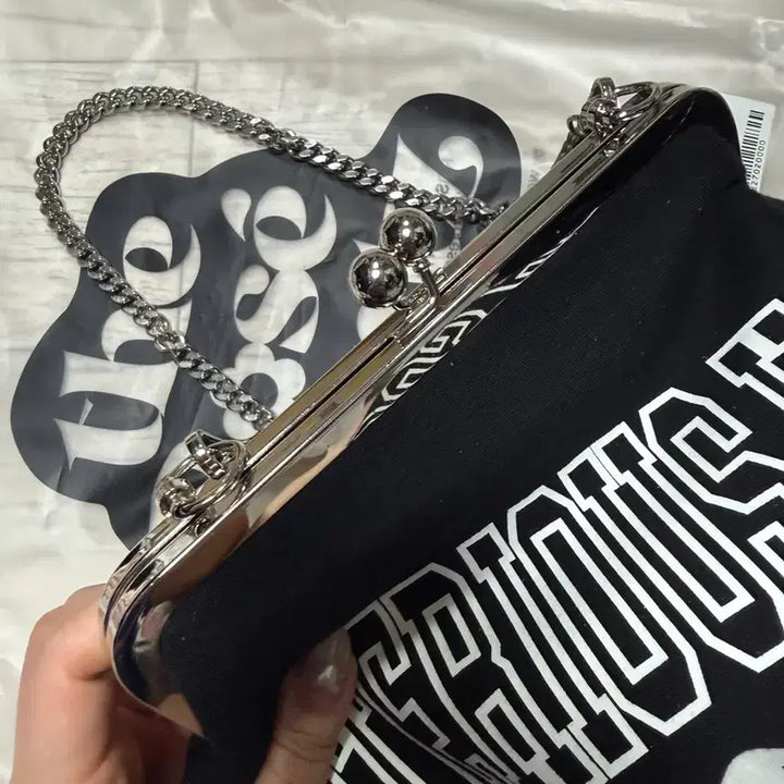 [BUNJANG] The Mysterious Hotel HOUSE 19 Frame Bag / 더미스테리어스호텔 가방 HOUSE 19 FRAME BAG