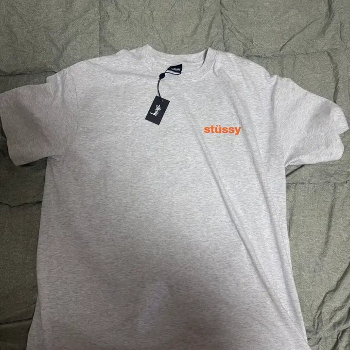[BUNJANG] Stussy Built Tough Graphic T-Shirt Ash Grey / 스투시 Built Tough 그래픽 티셔츠 애쉬그레이