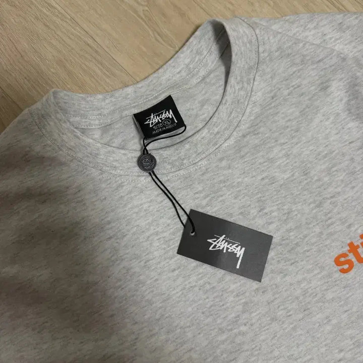 [BUNJANG] Stussy Built Tough Graphic T-Shirt Ash Grey / 스투시 Built Tough 그래픽 티셔츠 애쉬그레이
