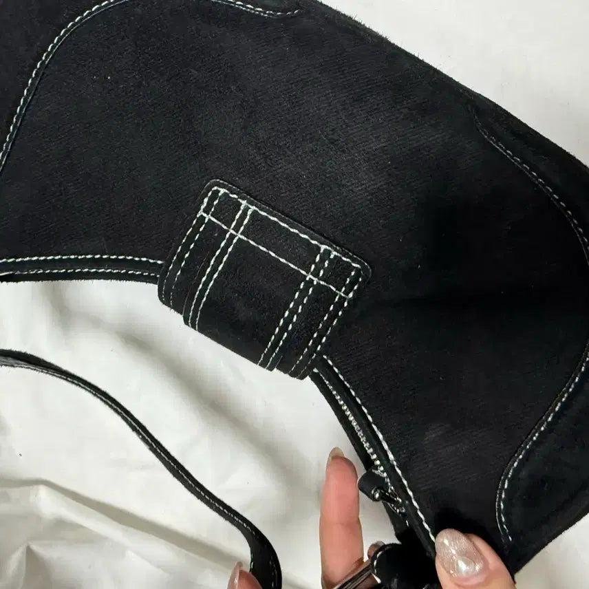 [BUNJANG] OSOI Hobo Brocle Shoulder Bag Denim Black / 오소이 호보 브로클 데님블랙