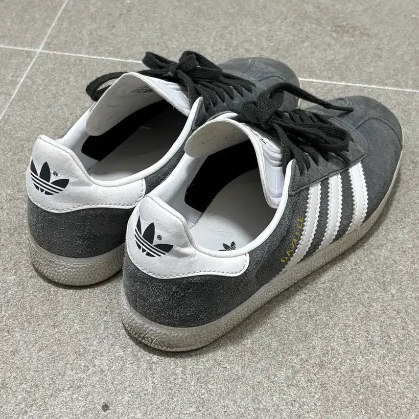 [BUNJANG] Adidas Gazelle Solid Grey Sneakers (225) / 아디다스 가젤 솔리드그레이 225