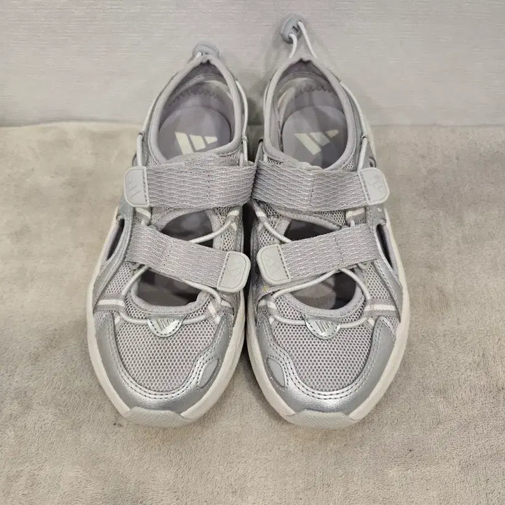 [BUNJANG] Adidas Ozweego Sandals Silver / 거의새거) 아디다스 오즈위브 샌들 225~230
