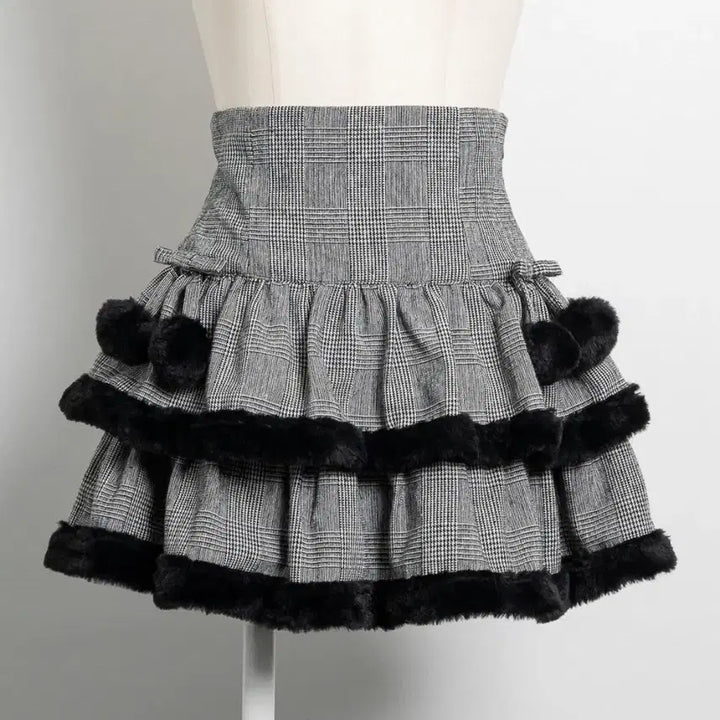[BUNJANG] Pium Pom Pom Mini Skirt / pium 피움 폼폼 미니 스커트 / 일브 걸리 스나계 다리치 미셸마카롱