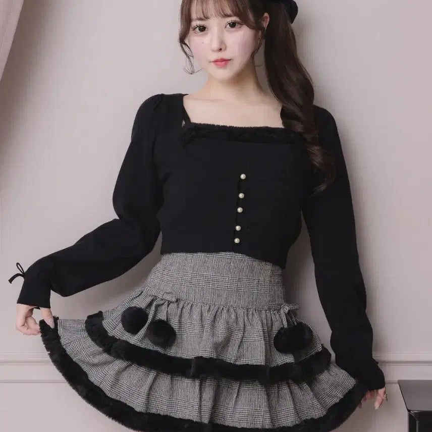 [BUNJANG] Pium Pom Pom Mini Skirt / pium 피움 폼폼 미니 스커트 / 일브 걸리 스나계 다리치 미셸마카롱