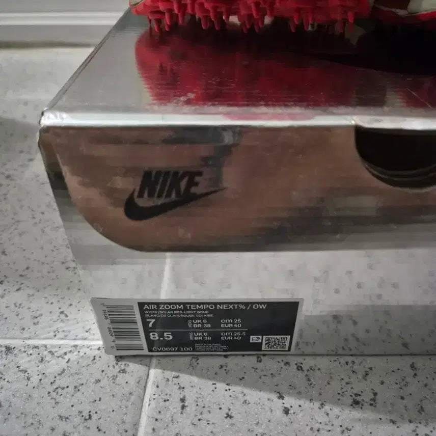 [BUNJANG] Nike Off-White Air Zoom Tempo NEXT% White/Red / 나이키 오프화이트 에어 줌 템포 넥스트% 화이트/레드