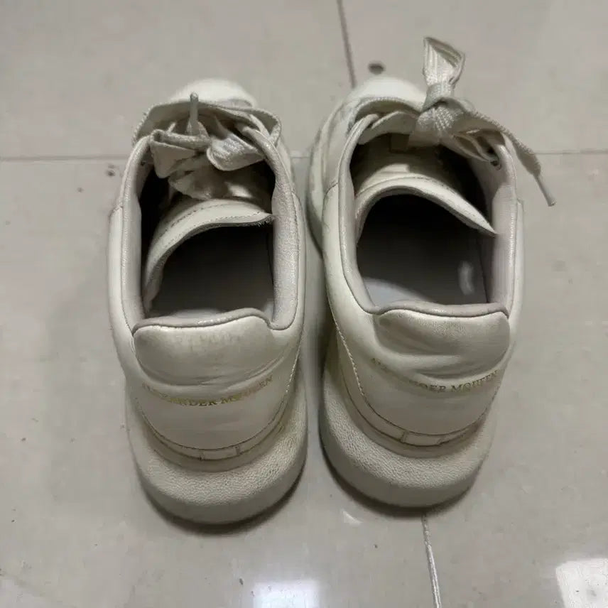 [BUNJANG] Alexander McQueen Oversized Sole Sneakers White Women&