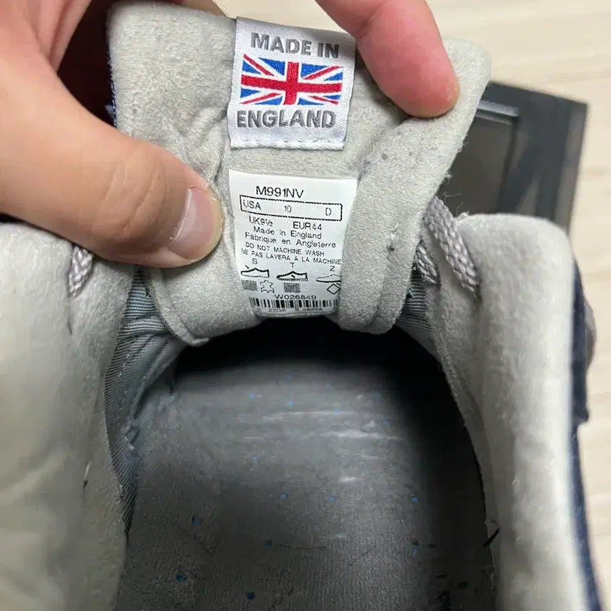 [BUNJANG] New Balance 991 Made in UK Navy Sneakers / 뉴발란스 991 메이드 인 UK 네이비 (280)